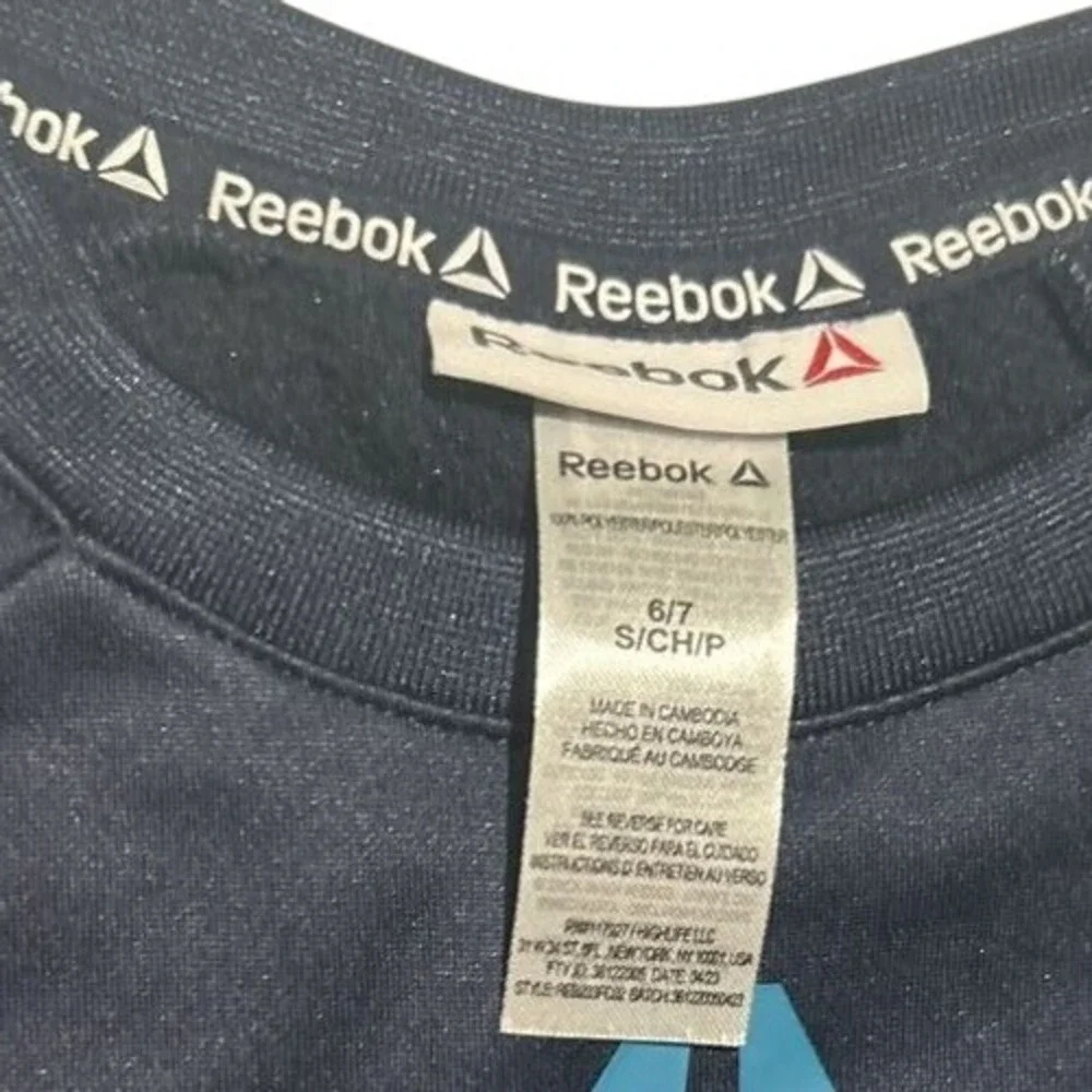Reebok Boys Navy Blue Fleece Crewneck Sweatshirt Size Small (6-7) NWT